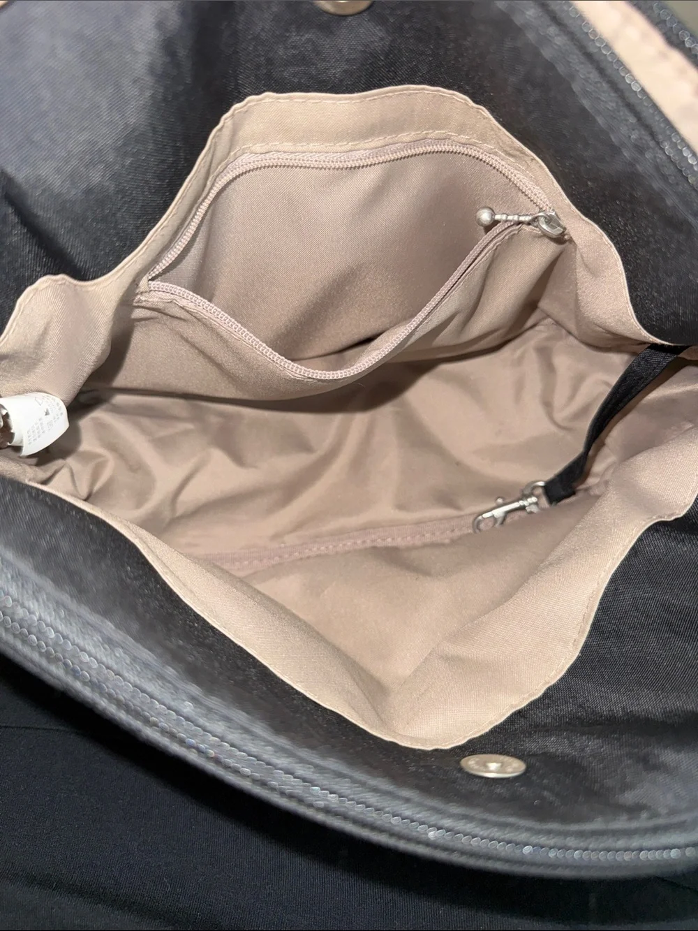Baggallini Black Lightweight RFID Crossbody Organizer